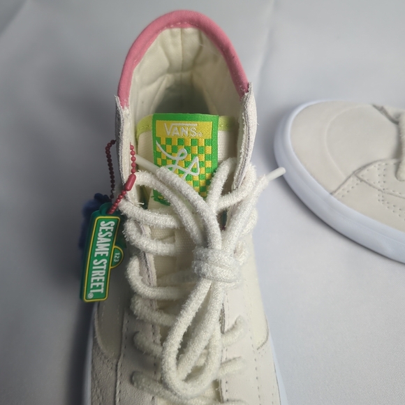 RARE Vans Sesame Street Special Edition men-5.5 women's 7 Lizzie A. - Picture 5 of 16